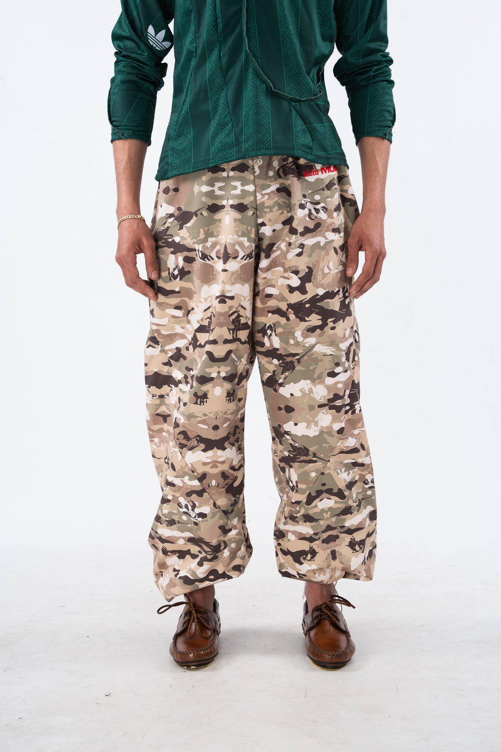 Camo Tracka