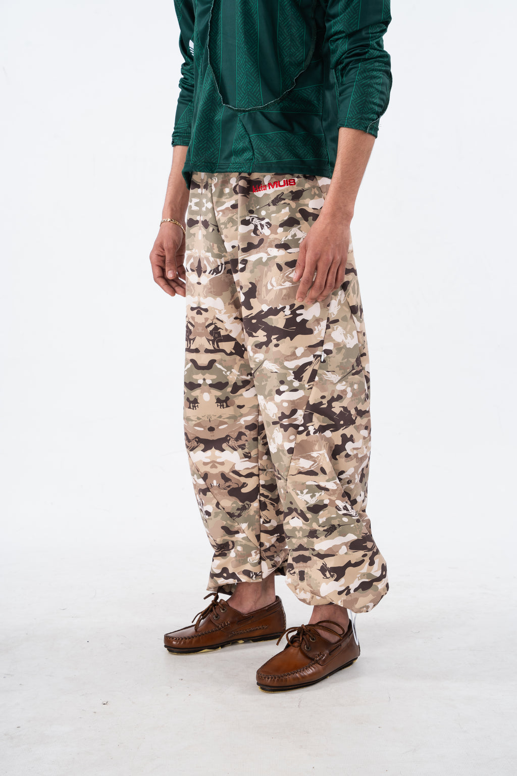 Camo Tracka
